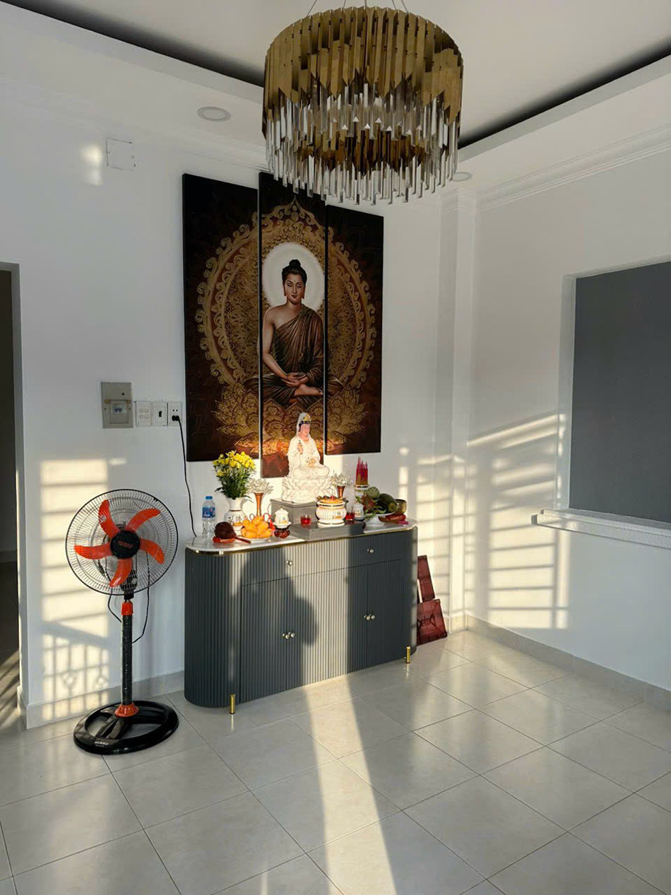 Biệt thự 3 lầu (6,4x18-nở hậu) 5 phòng master, n.thất c.cấp, hẻm xe hơi khu cao cấp Võ Thị Sáu, Q.1
